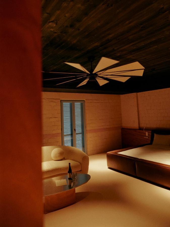 Rooms Hotel Batumi Exterior foto